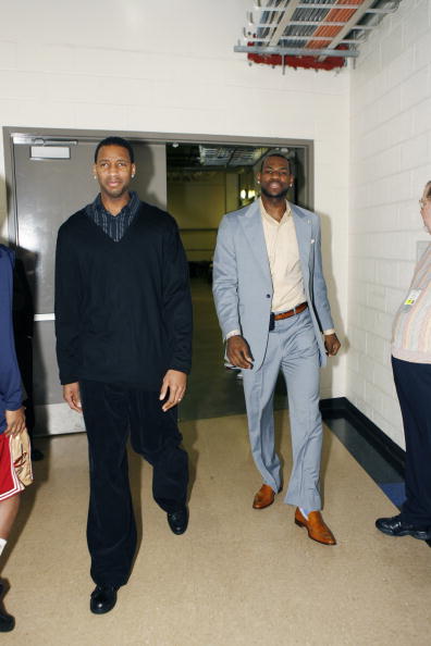 攻防切换更 攻防切换更